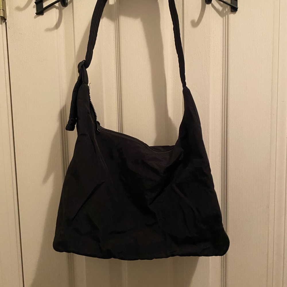 BAGGU Classic Black Shoulder Bag